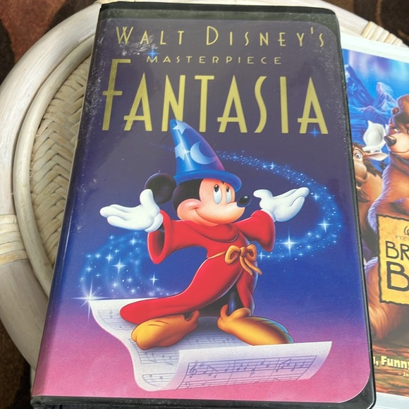 VHS 2 VIDEOS WALT DISNEY MASTERPIECE FANTASIA AND BROTHER BEAR THX CERTIFIED - Picture 3 of 14